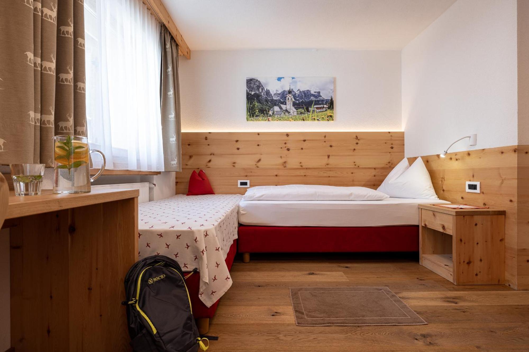 Garni Gran Pre Bed & Breakfast Corvara In Badia Exterior photo